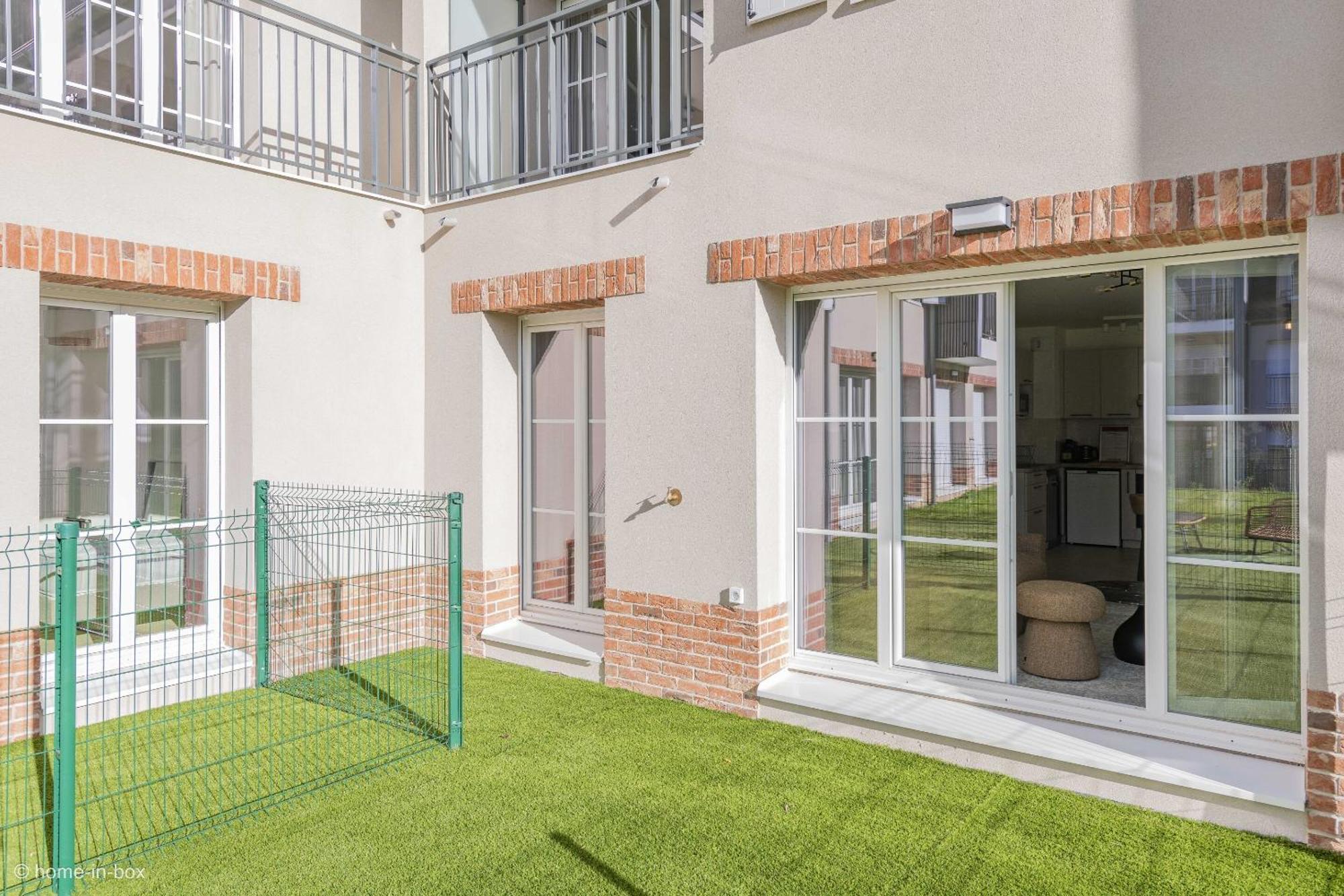 Domaine Nature - Paris/Val D'Europe Bussy-Saint-Georges Exterior photo